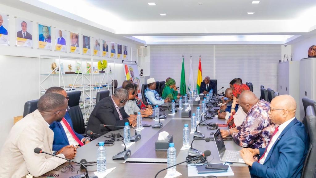 Coopération régionale : la Guinée et le Libéria posent les bases du Parlement de l’Union du Fleuve Mano