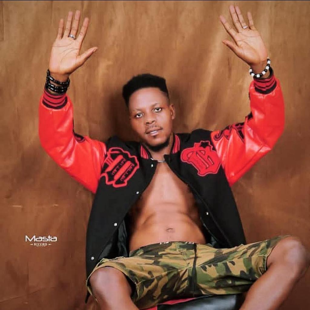 Ange Léa Mamy Rend Hommage aux Disparus de Nzérékoré avec ce titre  "Les Larmes de Zaly"