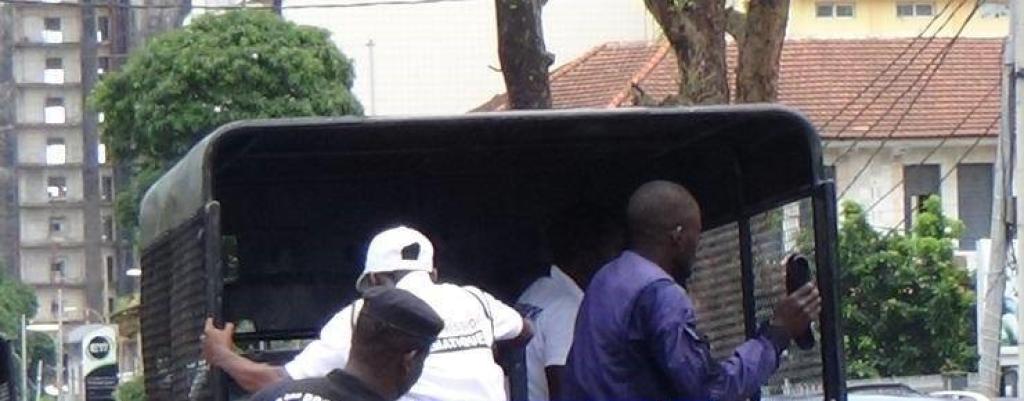 Conakry : des  enseignants contractuels arrêtés à Kaloum