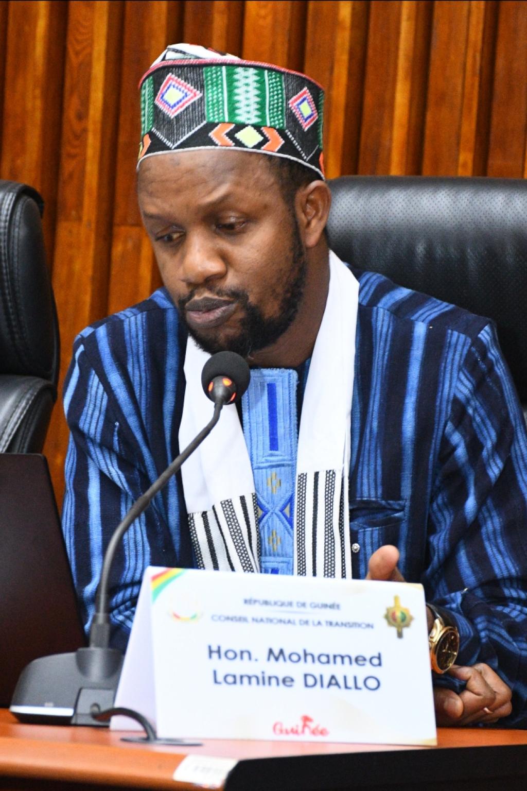 Tierno Monénembo n’est pas Tarzan