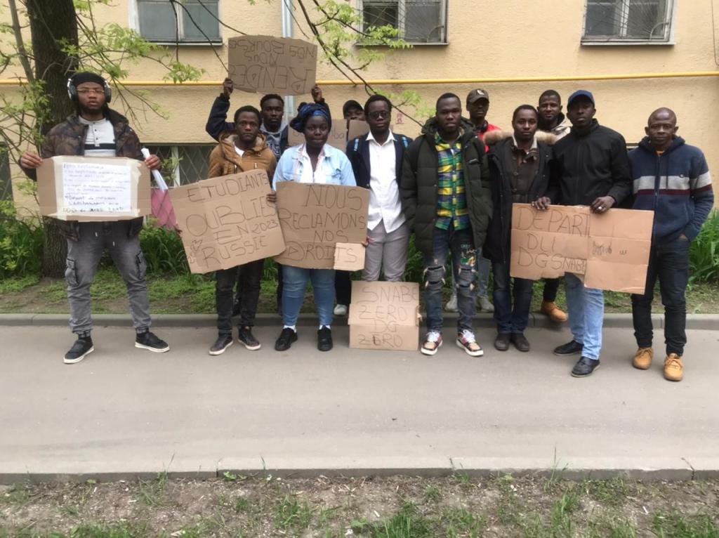 Russie : les étudiants et doctorants guinéens suspendent leur manifestation projetée pour le 19 mai 2025