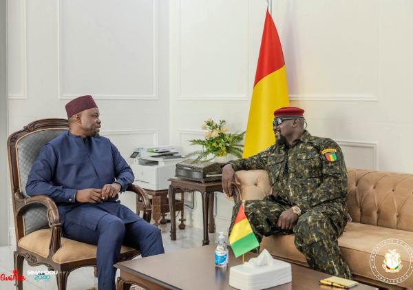 Coopération bilatérale : le premier ministre sénégalais Ousmane Sonko reçu en audience par le président Général Mamadi Doumbouya, au Palais Mohamed V