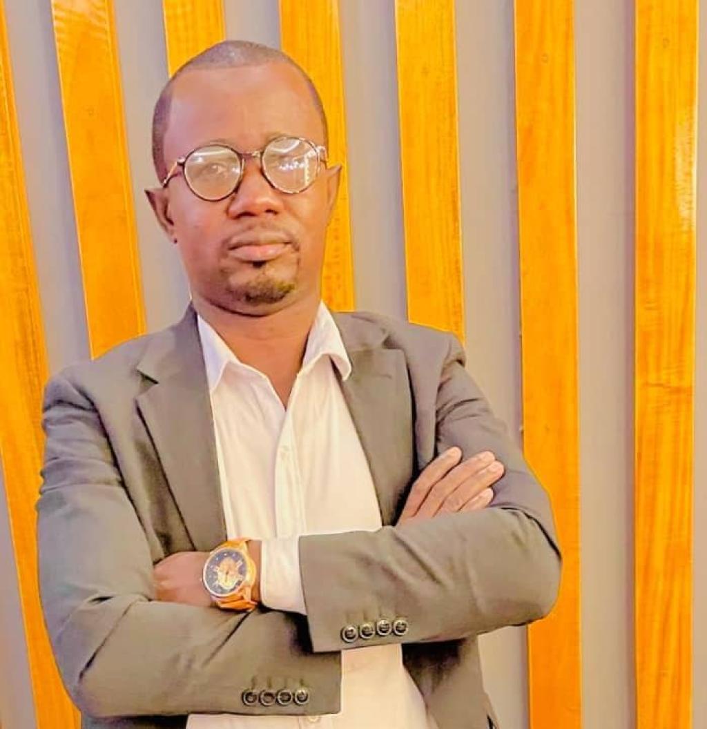 Guinée : Quand deux jours fériés deviennent un luxe d’État (par Abdoulaye Kaback Camara)