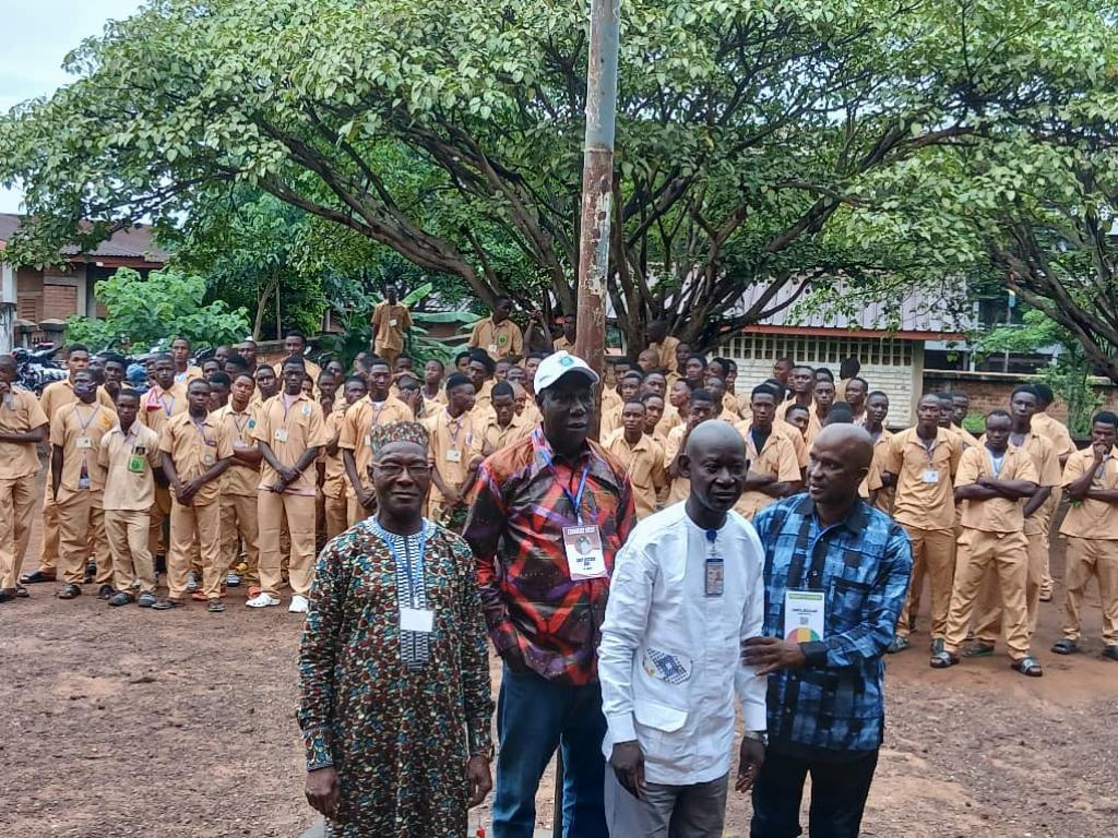 BEPC 2025 à Matoto : Plus de 23 000 candidats, dont 12 000 filles, face aux premières épreuves