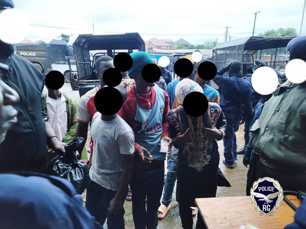 Dondoli Khouré/ Dubréka : 11 personnes interpellées par la Police dans sa lutte contre la drogue