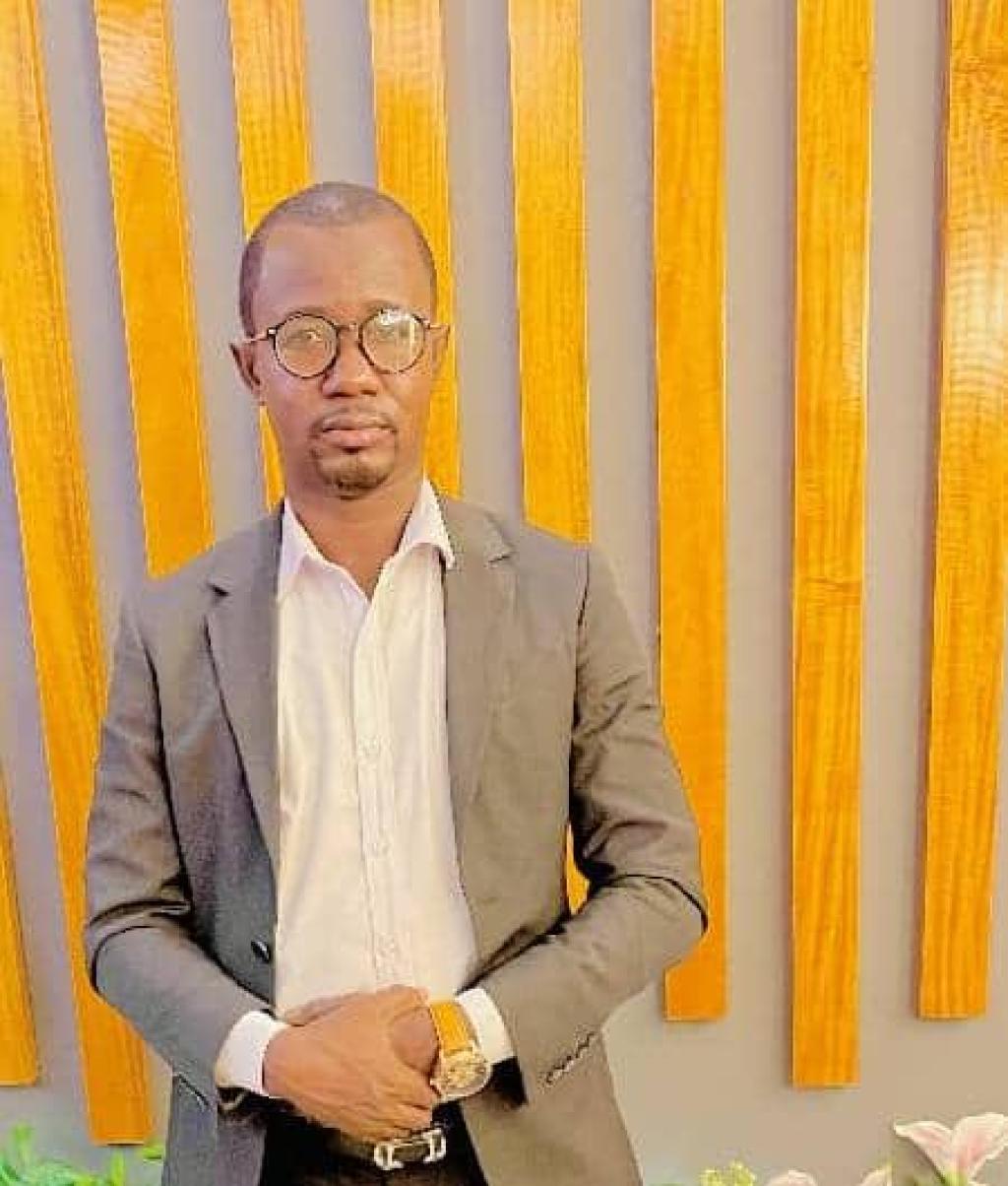 Tribune: Le comble des bêtises ou la folie du siège? Par Abdoulaye Kaback Camara
