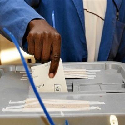 Gabon : La junte militaire convoque un référendum constitutionnel, un an après le coup d’État