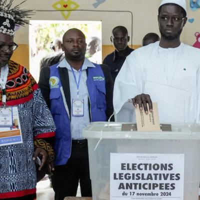 Sénégal : les priorités du parti Pastef avec sa large majorité parlementaire