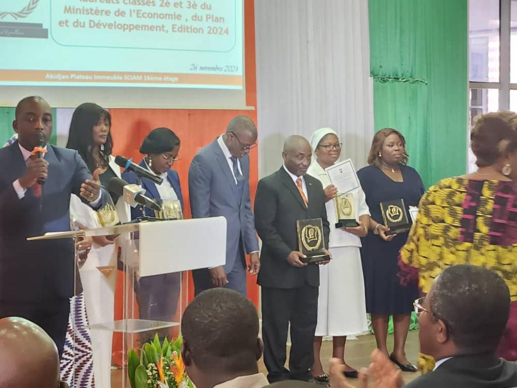 Côte d’Ivoire : Le ministère de l’Économie distingue les acteurs de l’excellence et du développement communautaire
