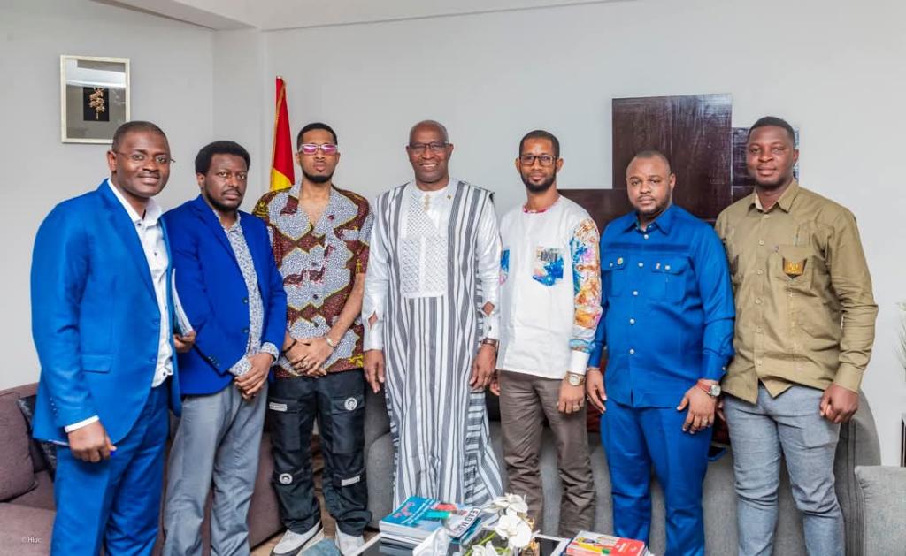 𝗠𝗨𝗦𝗜𝗤𝗨𝗘 : 𝗟𝗘 𝗣𝗥𝗘𝗠𝗜𝗘𝗥 𝗠𝗜𝗡𝗜𝗦𝗧𝗥𝗘 𝗔𝗦𝗦𝗜𝗚𝗡𝗘 𝗨𝗡𝗘 𝗠𝗜𝗦𝗦𝗜𝗢𝗡 𝗗𝗘 𝗥𝗘𝗖𝗢𝗡𝗤𝗨𝗘̂𝗧𝗘 𝗔𝗨𝗫 𝗔𝗥𝗧𝗜𝗦𝗧𝗘𝗦