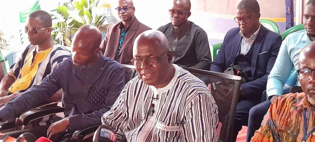 Guinée /Transition : Le Bloc Libéral accuse le CNRD de restreindre les libertés politiques