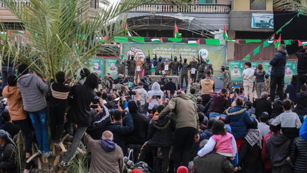 Gaza: le défi des négociations après le dernier échange entre prisonniers palestiniens et otages israéliens