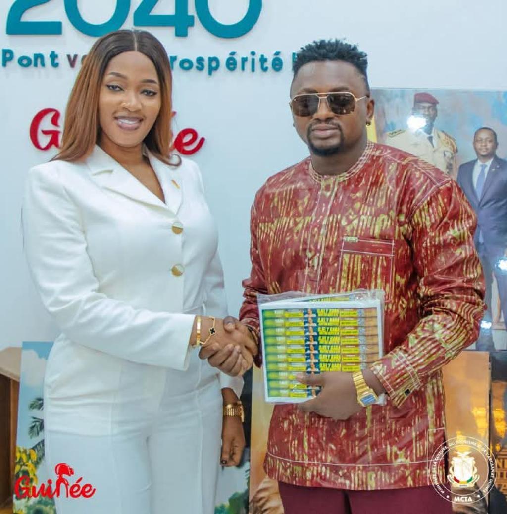 Culture/Réconciliation historique : Azaya et Djely Kaba Bintou unis pour la culture guinéenne"